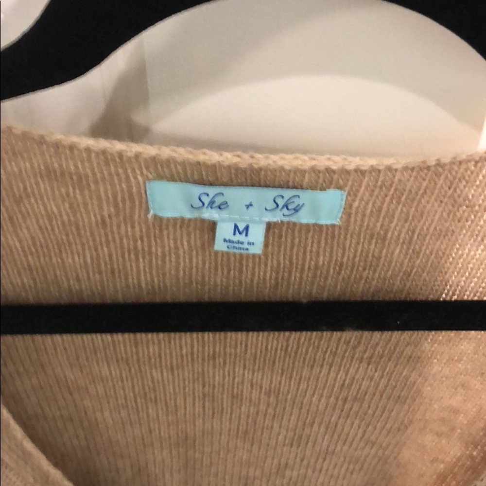 Crossover sweater - Picture 2 of 2